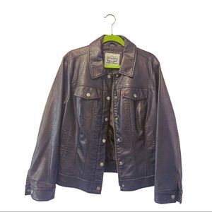 Black Faux Leather Levi’s trucker jacket 1X